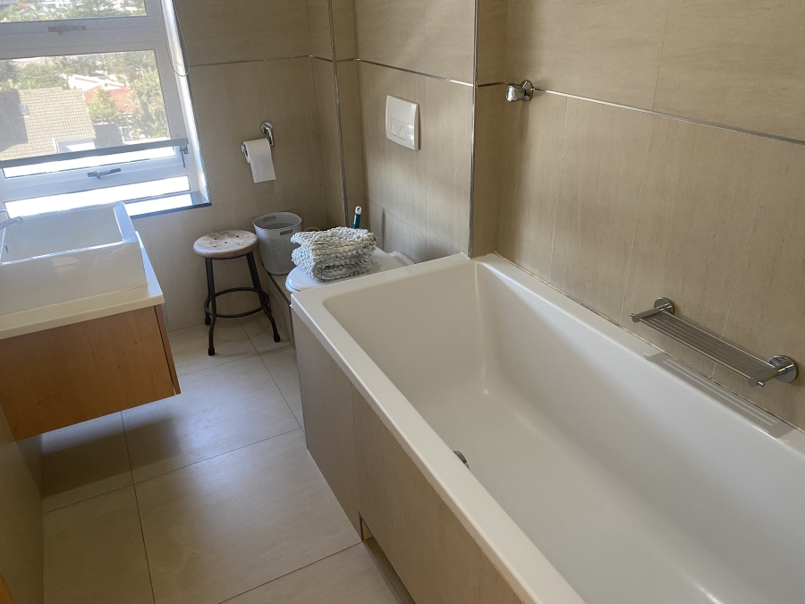 To Let 2 Bedroom Property for Rent in Table View Western Cape